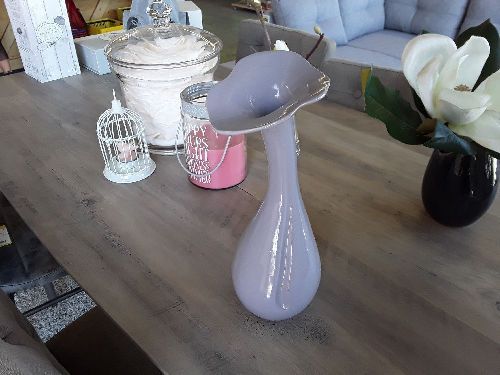 Vase parme