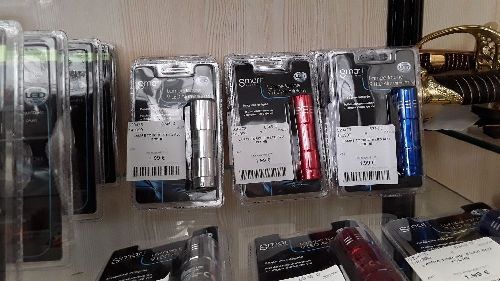 Lampe torche 9 LED alu poche