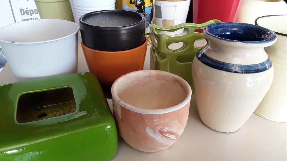Vase / pot