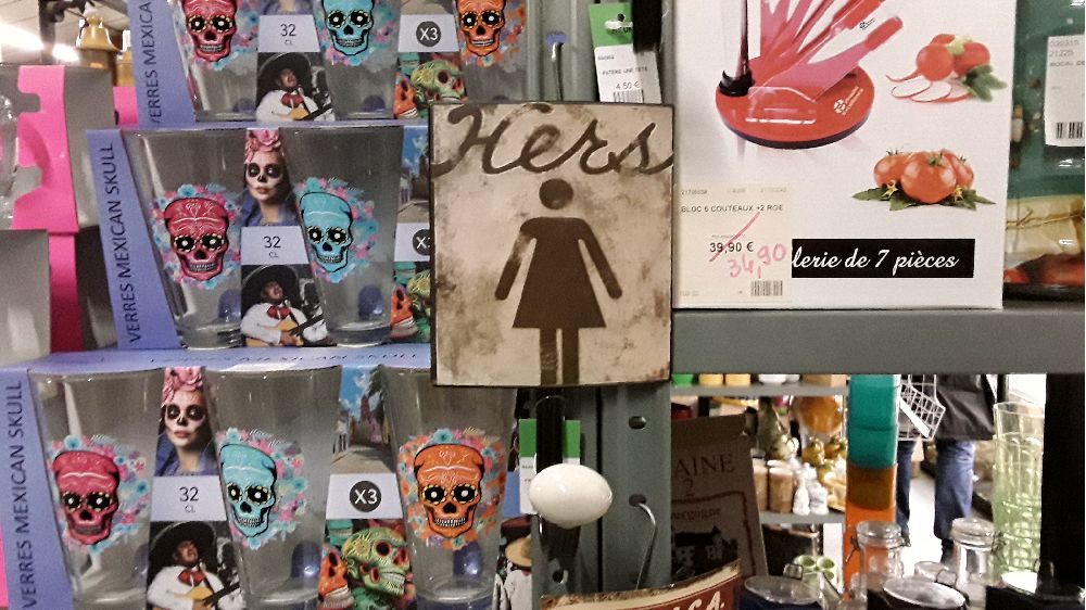 Patere une tete