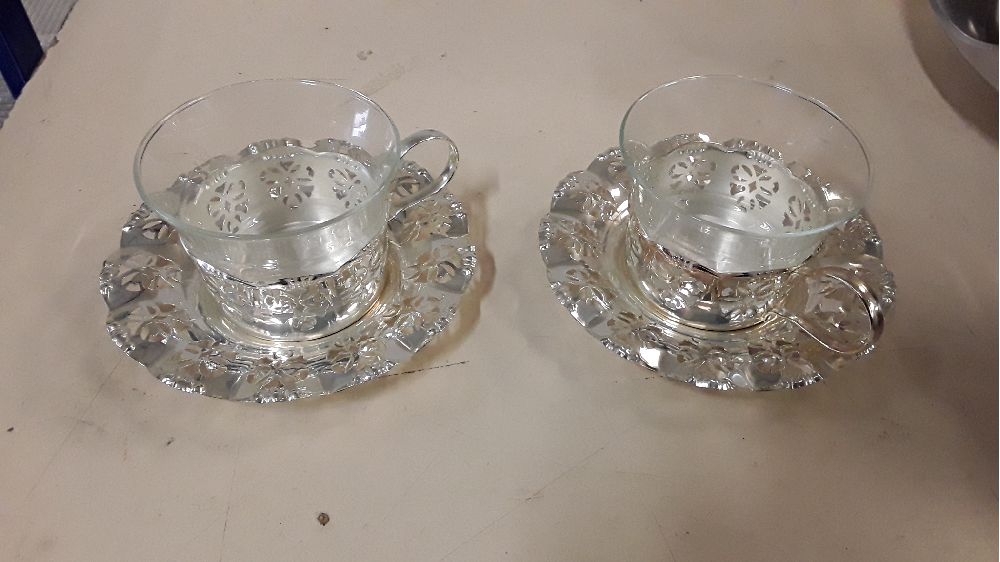 Lot de 2 tasses metal et verre