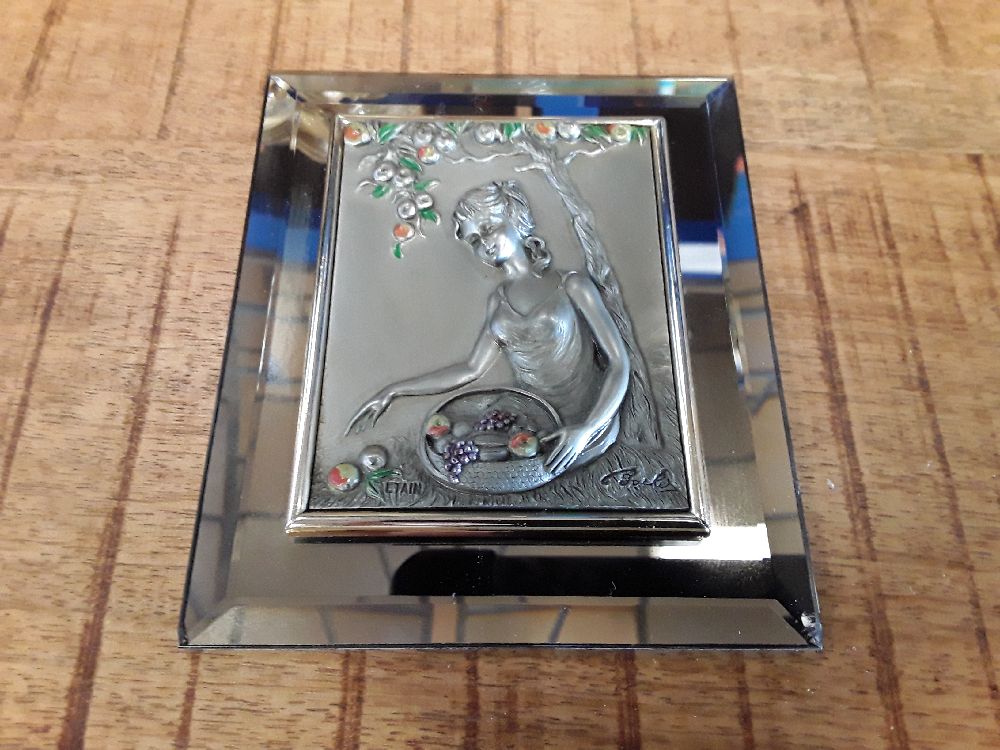Plaque etain