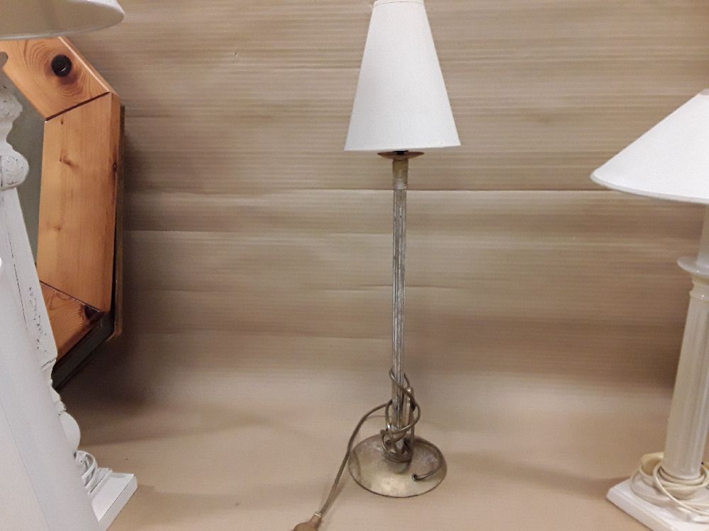 Lampe à poser pied doré