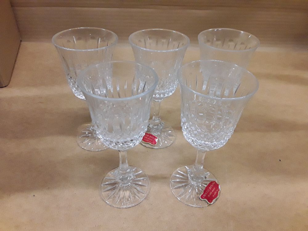 Lot de 5 verres en cristal