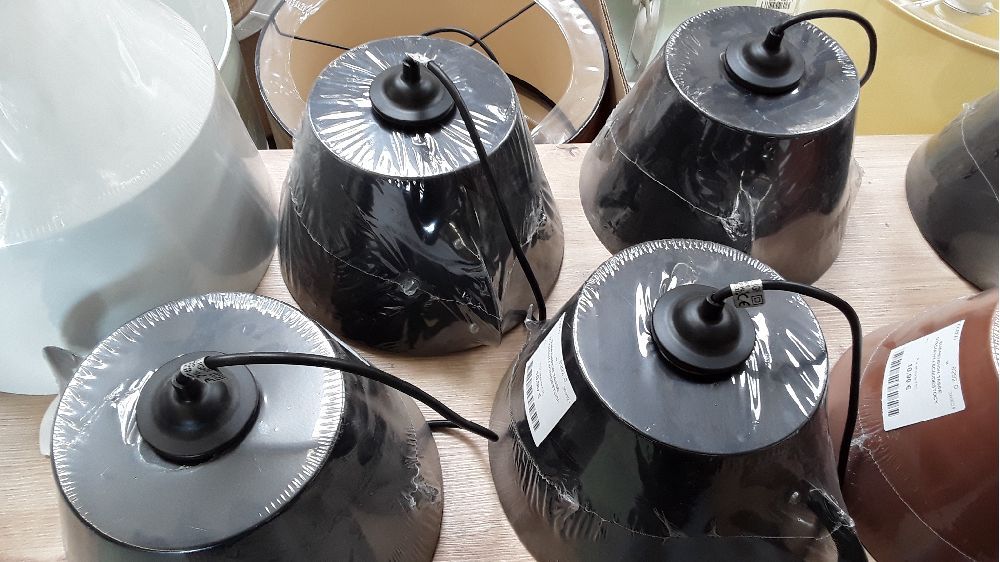 Suspension tasse d23cm / h14.5cm / destock