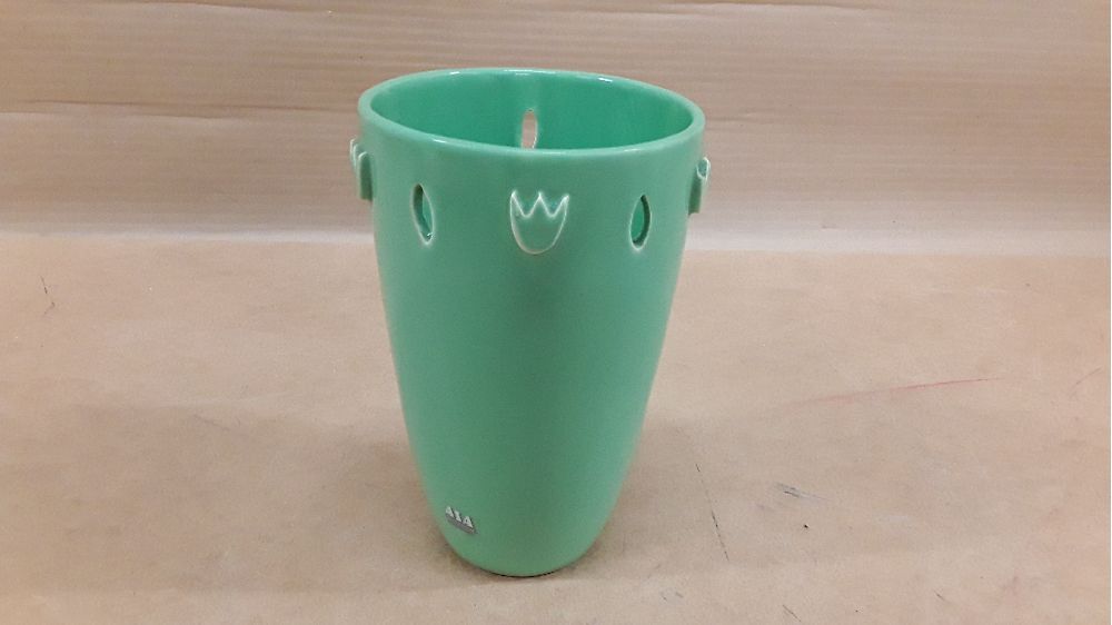 Vase fleurs vert