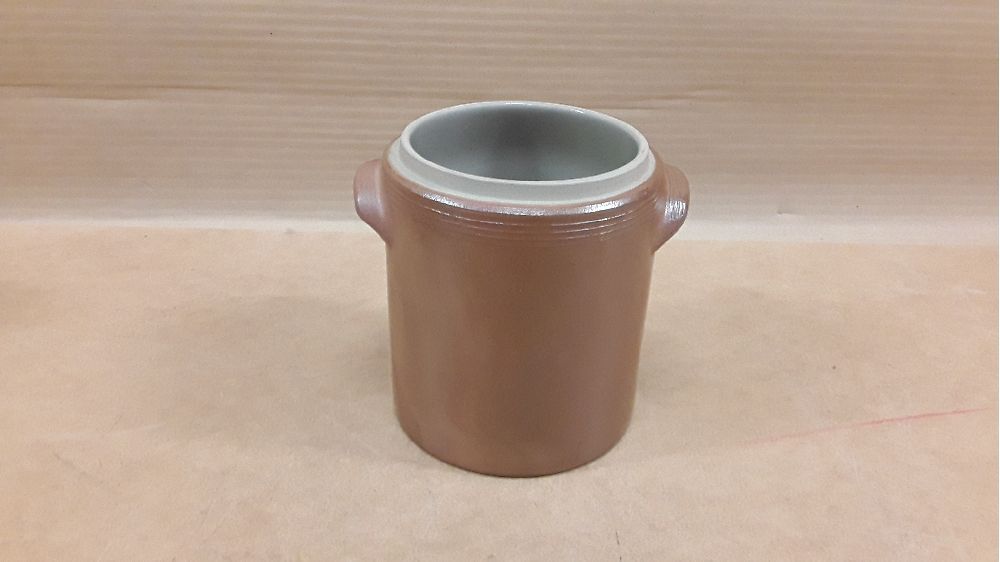 Petit pot en grès brun