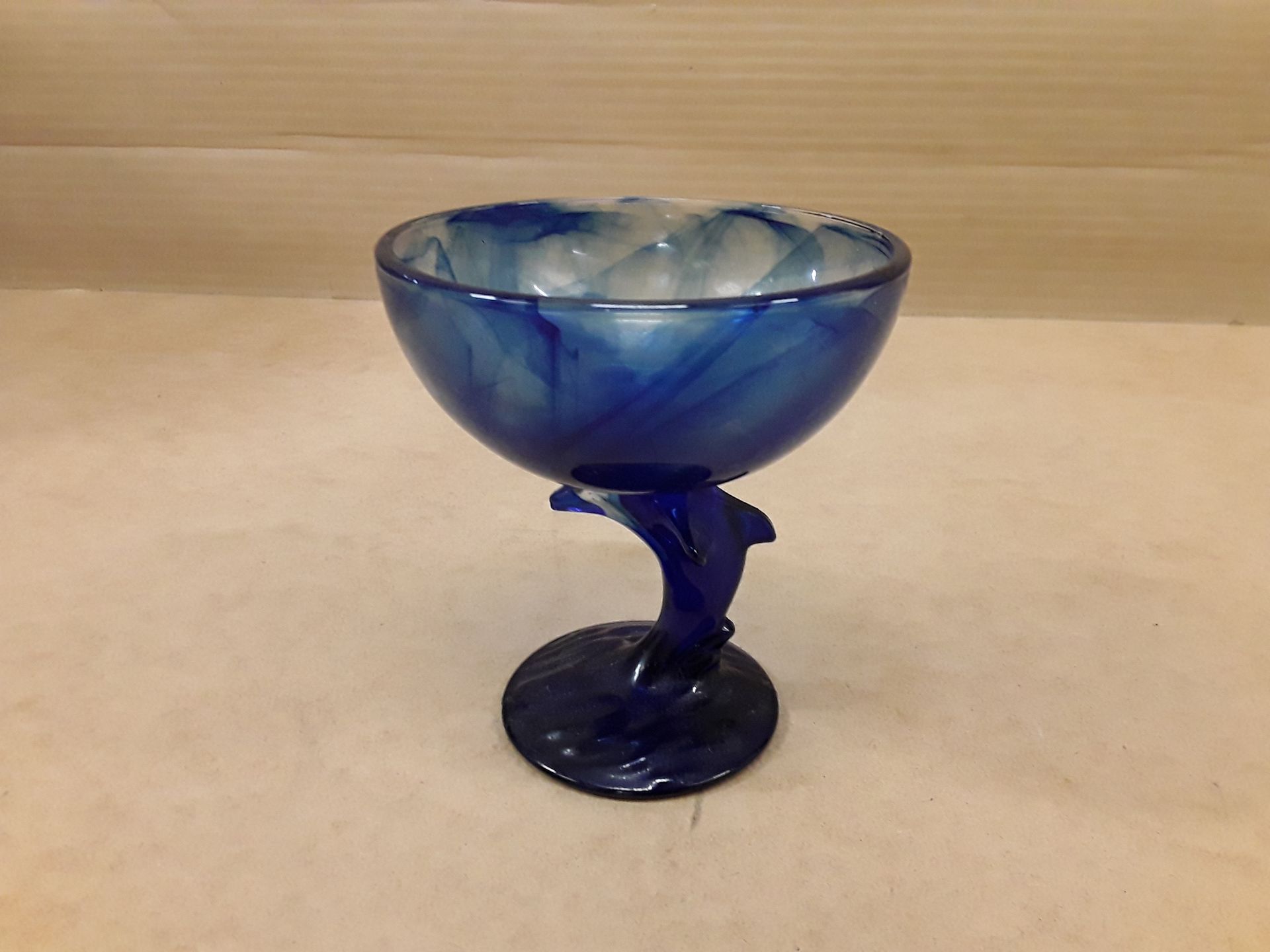 Coupe à glace dauphin bleue