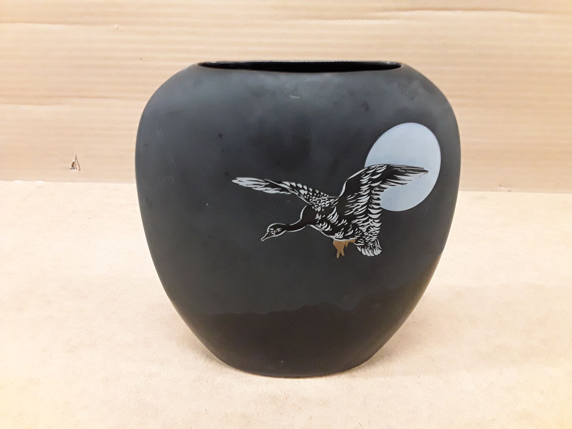 Vase noir