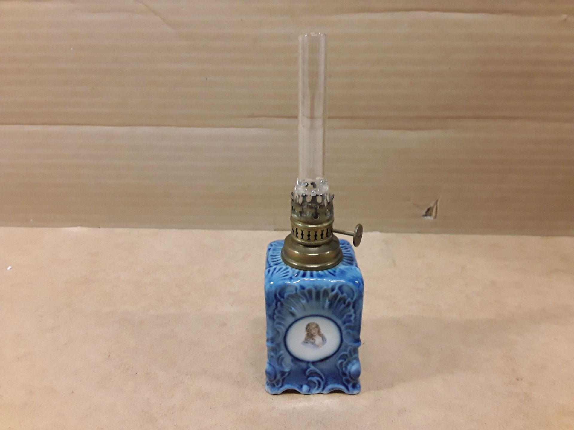 Petite lampe ancienne